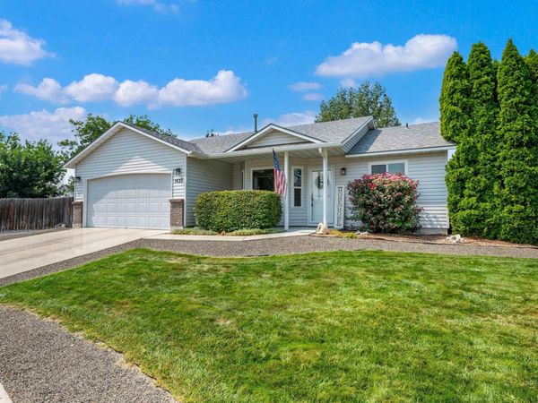 1427 N Antimony Pl, Kuna, ID 83634