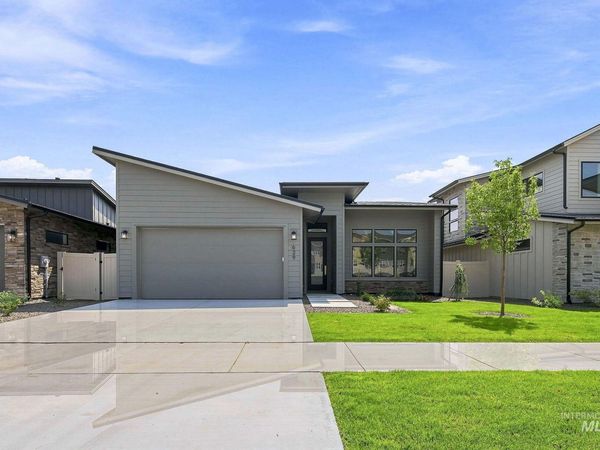 629 W Wrangler, Meridian, ID 83646