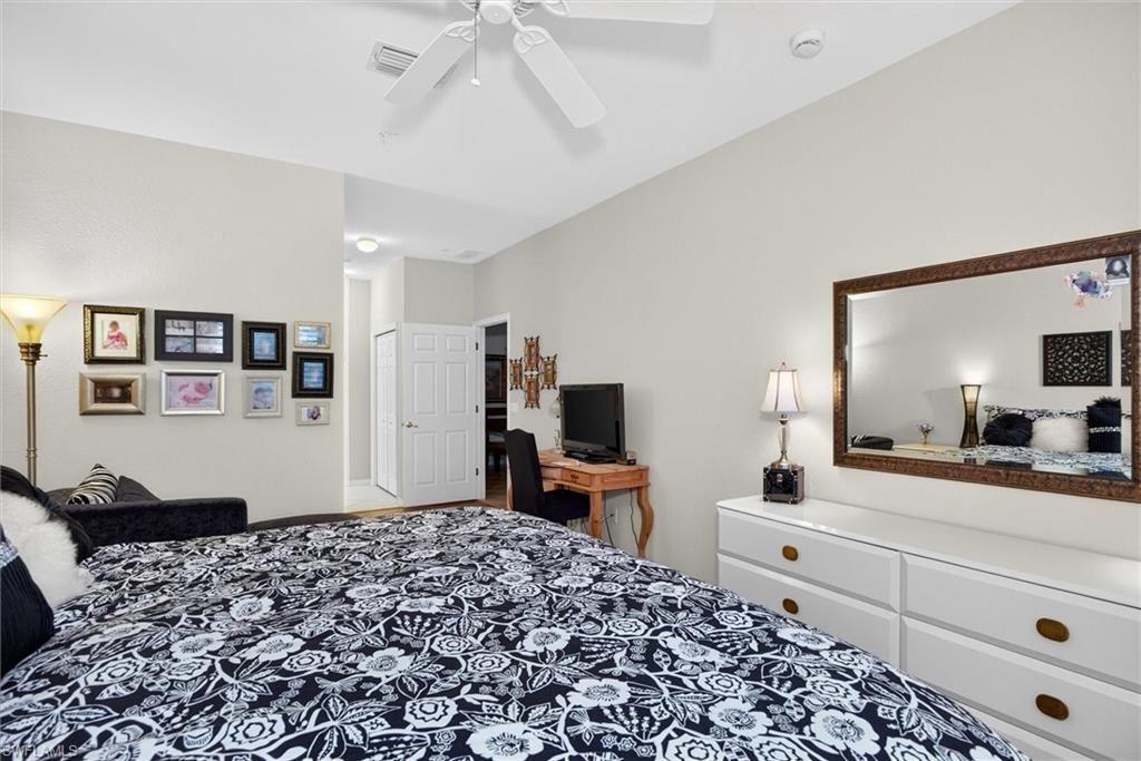 13981 Lake Mahogany Blvd , Unit 2513, Fort Myers, FL 33907 Photo