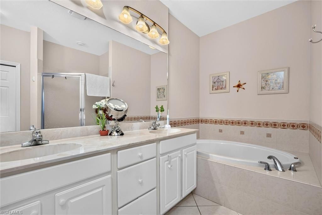 13981 Lake Mahogany Blvd , Unit 2513, Fort Myers, FL 33907 Photo