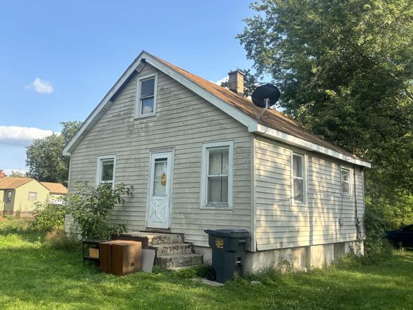 1501 E Elm Street , Griffith, IN 46319