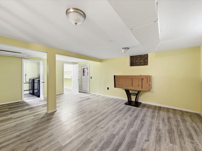 2612 Kathleen Court, Cincinnati, OH 45239 Photo 24