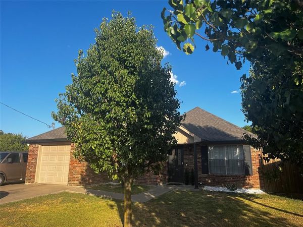 1705 Melody Circle, Kaufman, TX 75142
