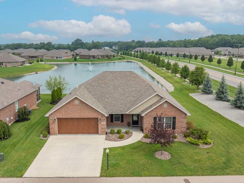 607 W Bentley Circle, Troy, OH 45373 Photo 4