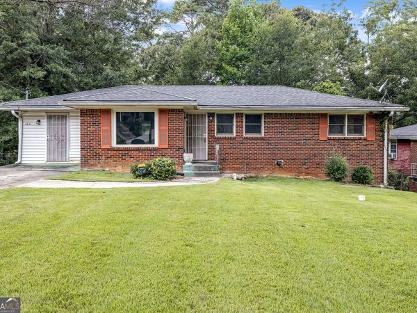 166 Hermer Circle NW, Atlanta, GA 30311