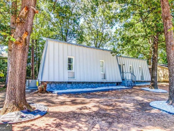1764 Big Horn Court SE, Conyers, GA 30013