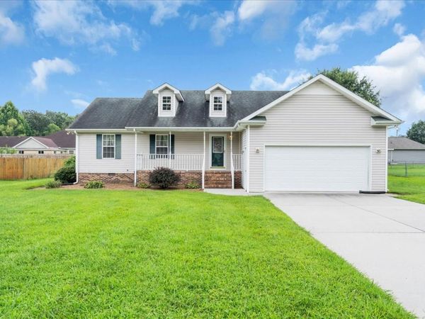 355 W Doak Rd, Manchester, TN 37355
