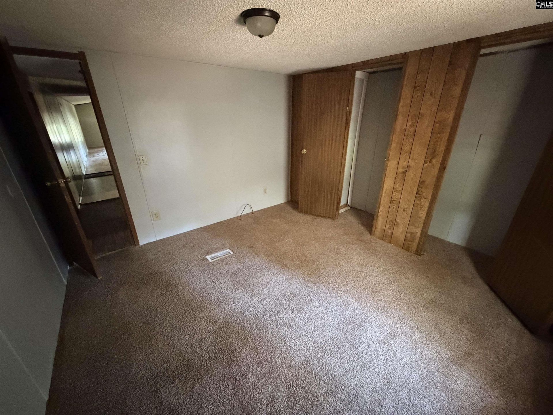 805 Eagle Street Photo 5