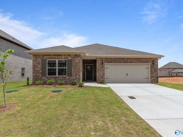 102 Striker Lane, Harvest, AL 35749