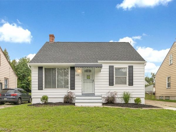 4358 Wyatt Road , Cleveland, OH 44128