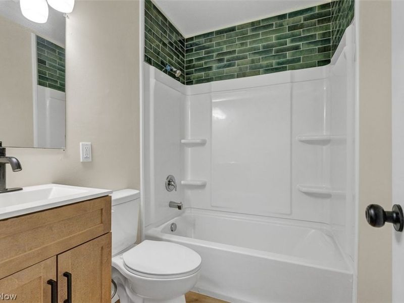 4358 Wyatt Road, Cleveland, OH 44128 Photo 10