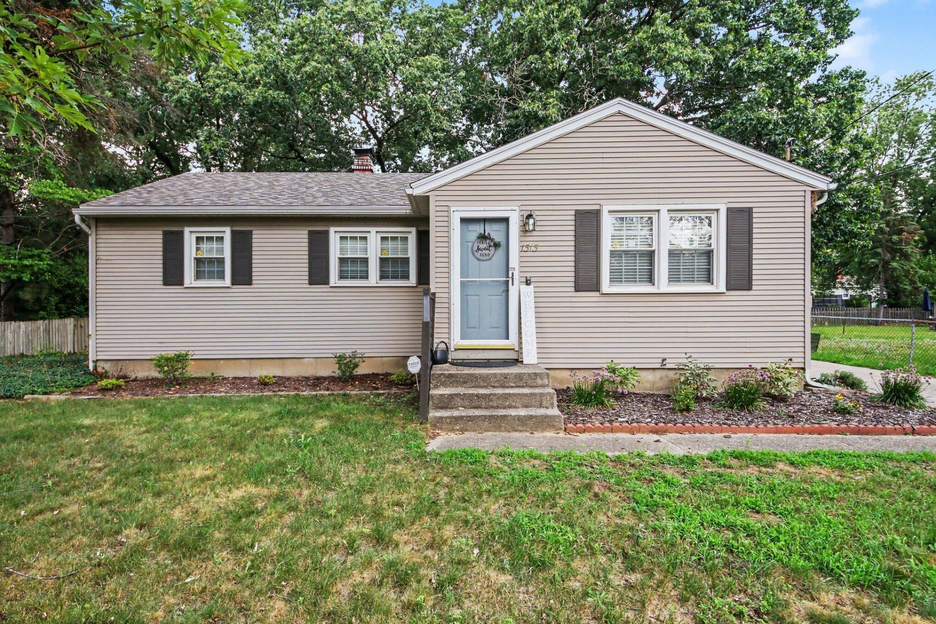1313 Bowdoin Street Se, Kentwood, MI 49508 Main Photo