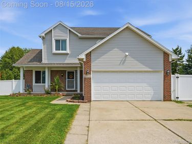 27215 Eagle Court, Chesterfield Township, Mi 48051