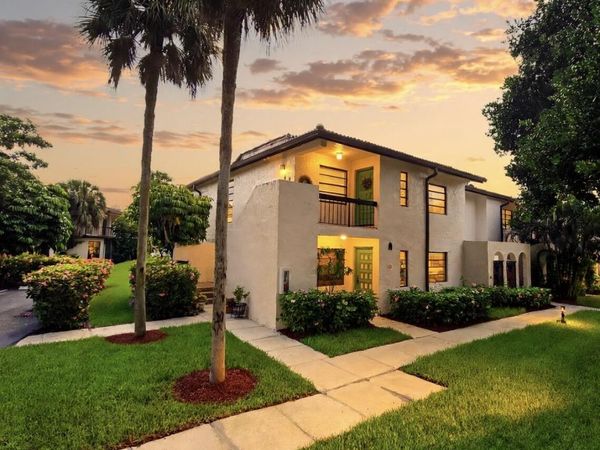 21785 Cypress Drive, Unit 46B, Boca Raton, FL 33433