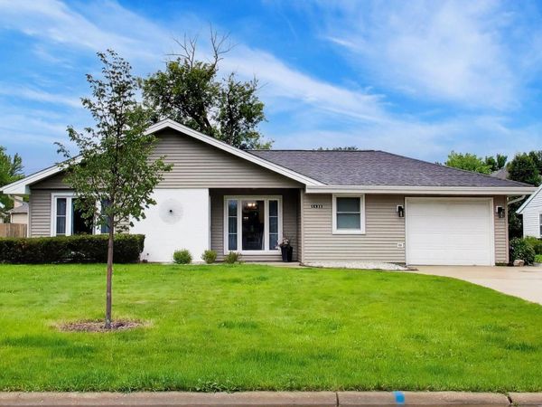 1430 Sequoia Lane , Darien, IL 60561