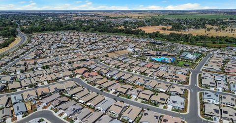 1447 Red Lake Way, Lincoln, CA 95648 Photo