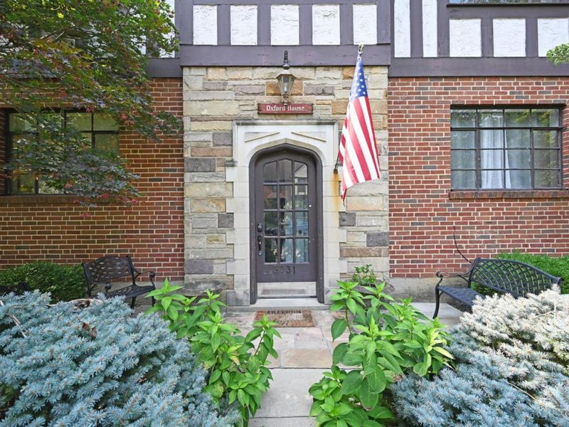 3731 E Center Street, Mariemont, OH 45227 Photo 3