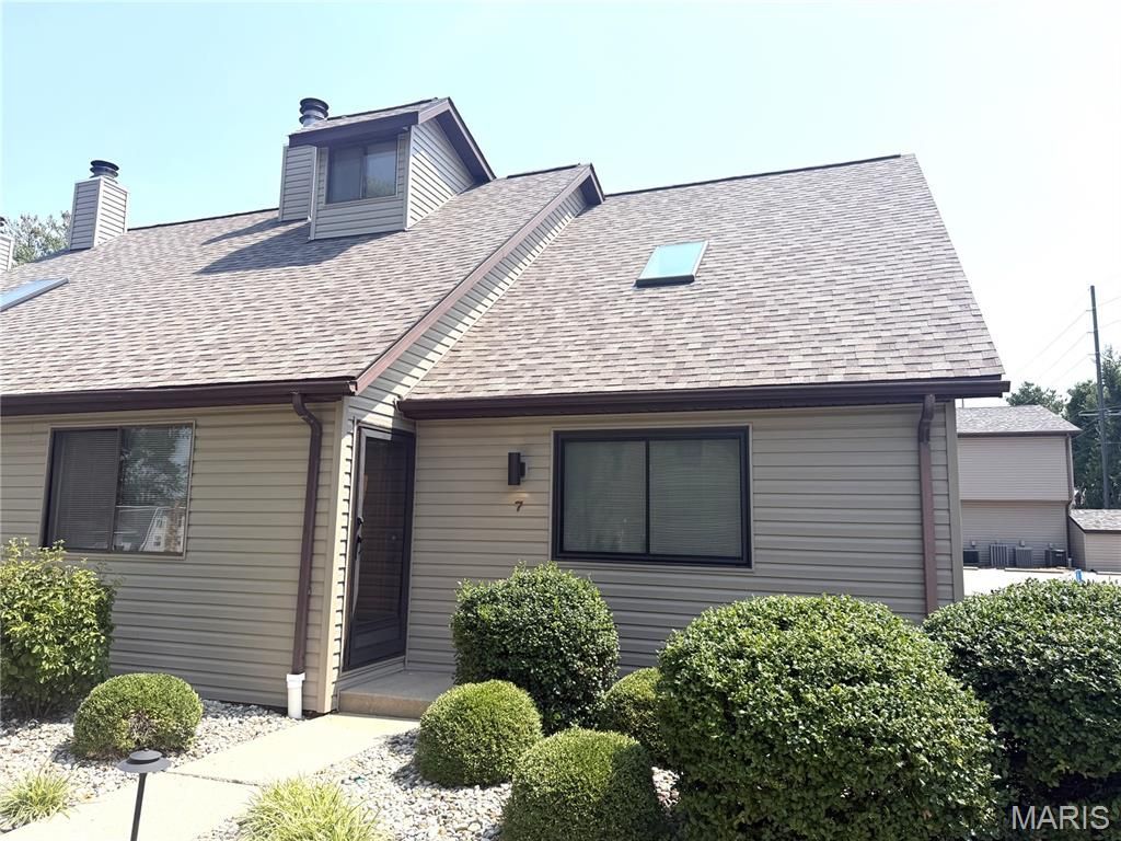 429 Ponderosa Avenue, Unit 7, O Fallon, IL 62269 Main Photo