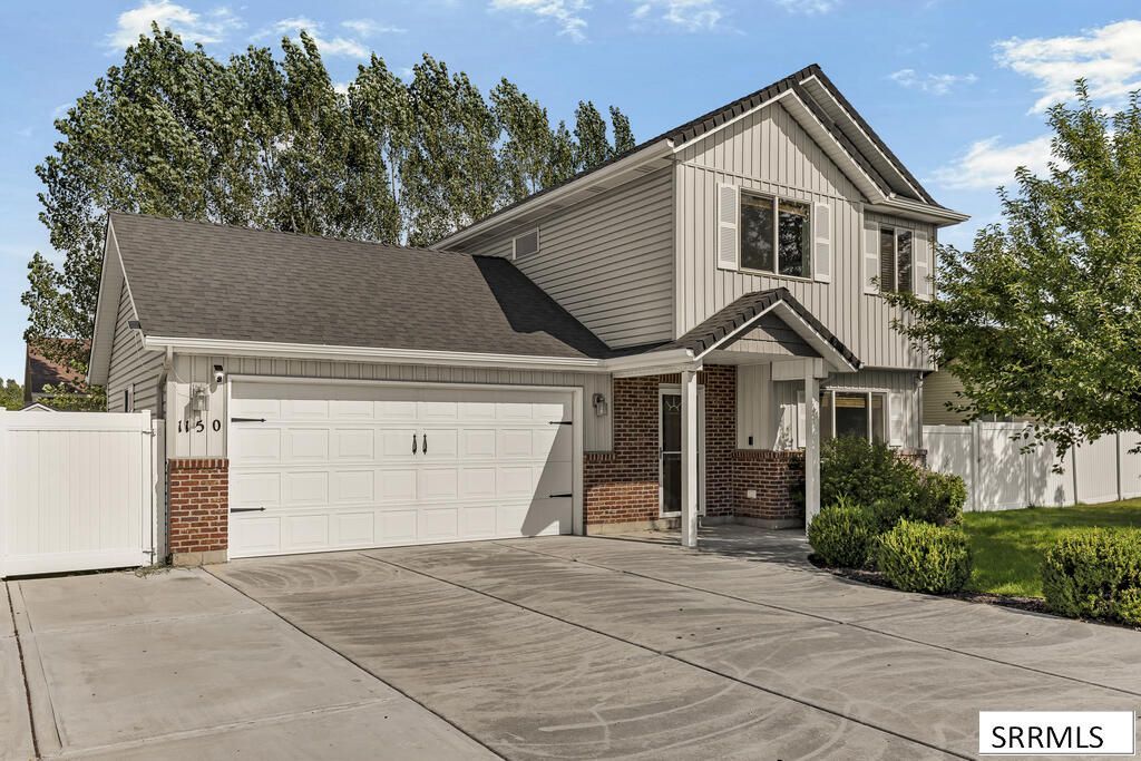 1150 Hammerstone Drive, Idaho Falls, ID 83401 Main Photo