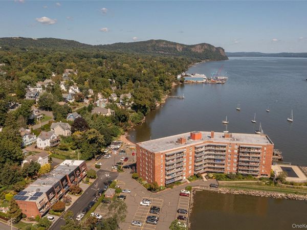 103 Gedney Street , Unit 6G, Nyack, NY 10960