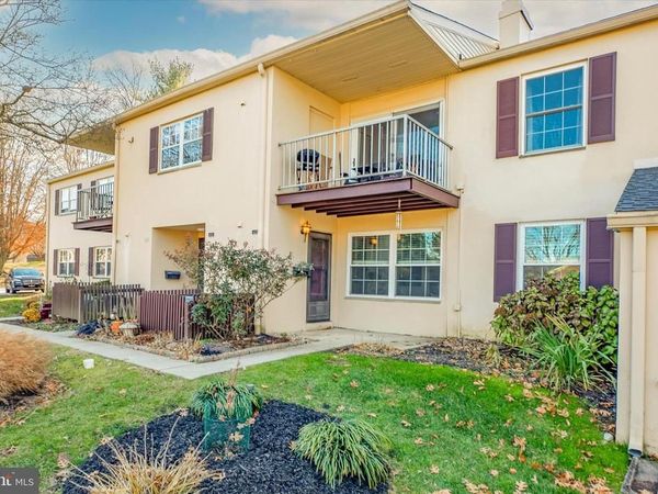 425 OLD FORGE, DEVON, PA 19333