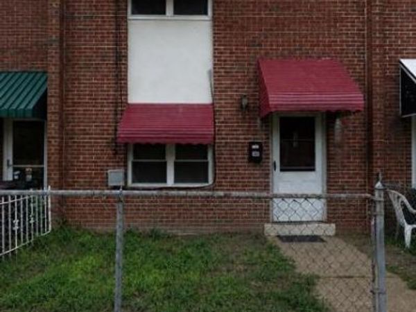 833 N LOMBARD STREET, WILMINGTON, DE 19801