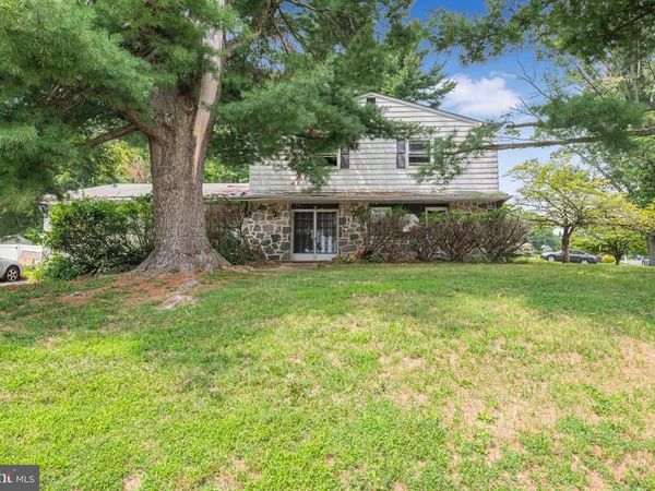 9096 PINE ROAD, PHILADELPHIA, PA 19115