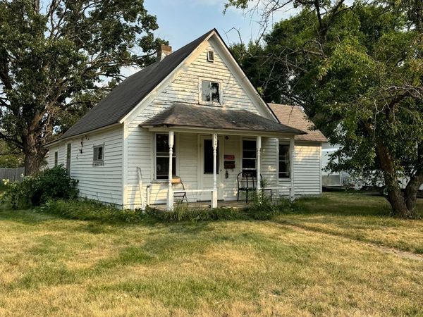 224 1st Street NE, Wadena, MN 56482