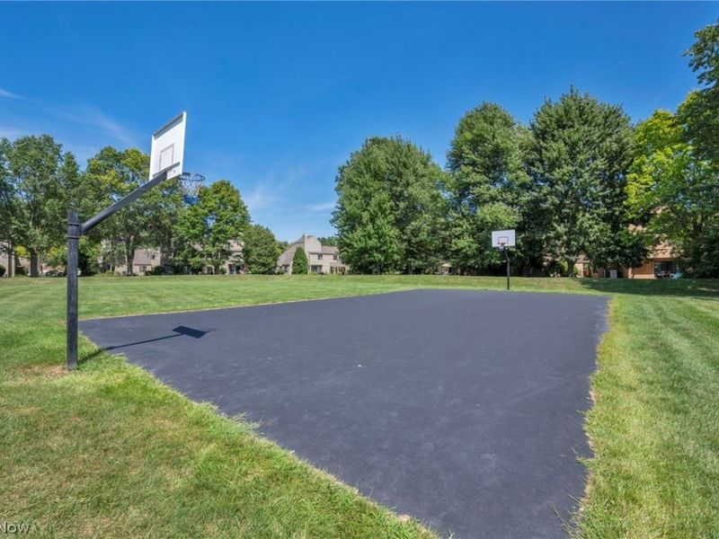 40 Landings Way, Avon Lake, OH 44012 Photo 25