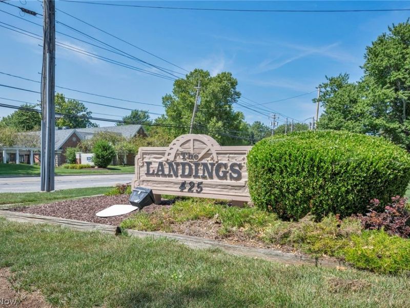 40 Landings Way, Avon Lake, OH 44012 Photo 27