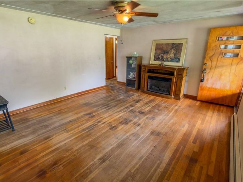 919 W 23rd Street, Lorain, OH 44052 Photo 6