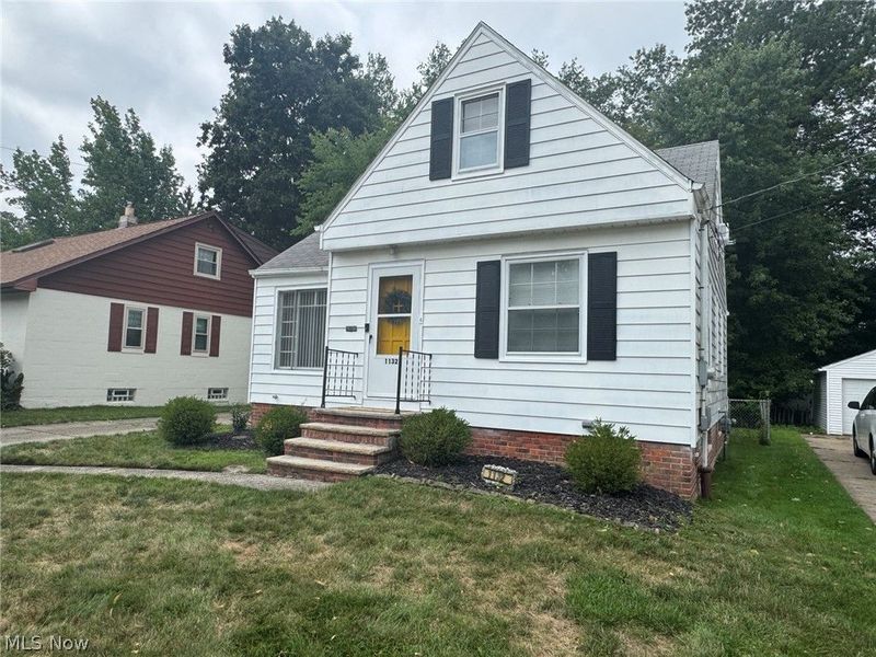 1132 Gordon Road, Lyndhurst, OH 44124 Photo 3