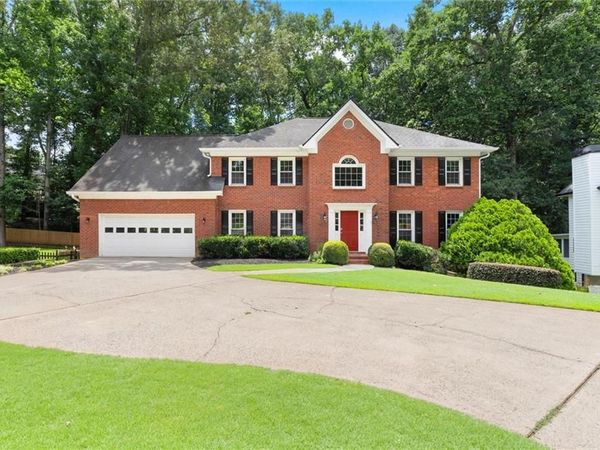 3505 Waters Glen Way, Alpharetta, GA 30022
