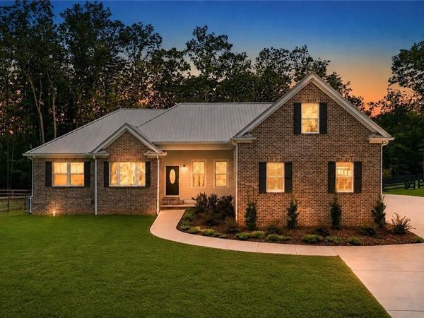 569 Byrd Mountain Lane , Canton, GA 30114