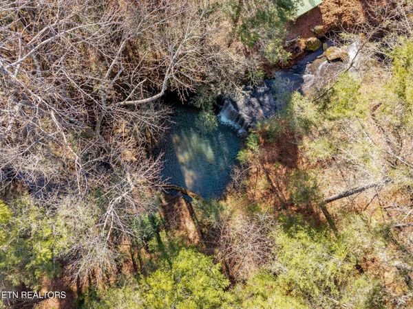 911 Spearhead Circle, Clarkrange, TN 38553