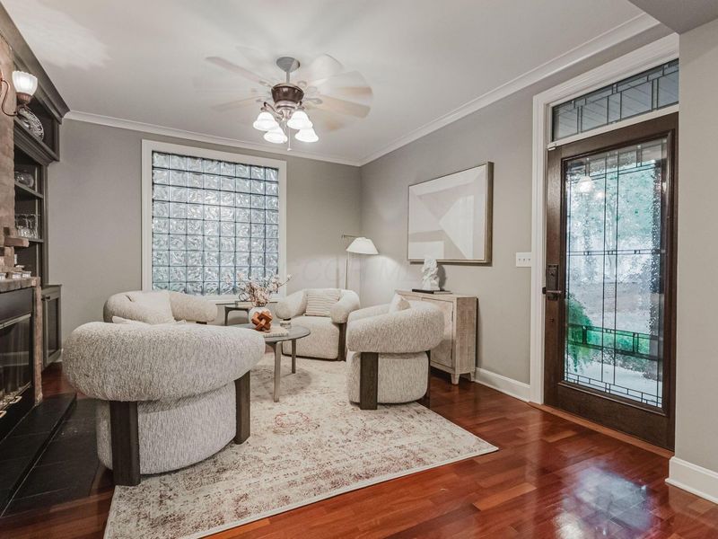 487 E Beck Street, Columbus, OH 43206 Photo 3