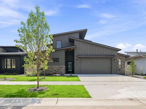 701 W Wrangler, Meridian, ID 83646