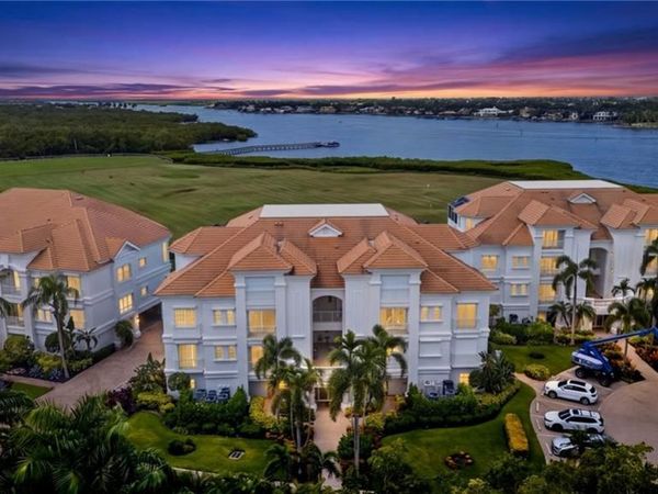 1600 STAR POINT LN, Unit 2-201, NAPLES, FL 34112