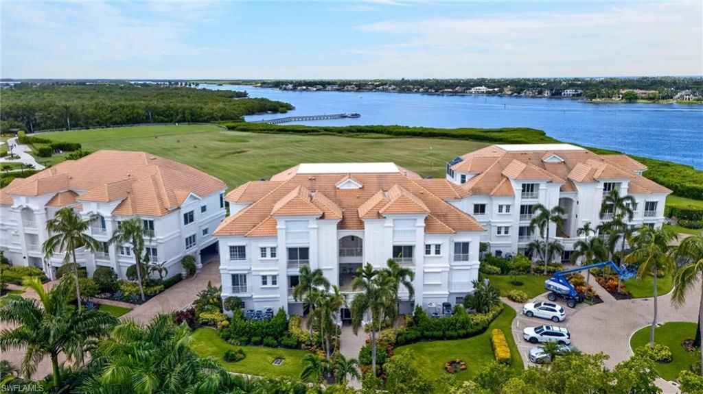 1600 Star Point Ln, Unit 2-201, Naples, FL 34112 Photo