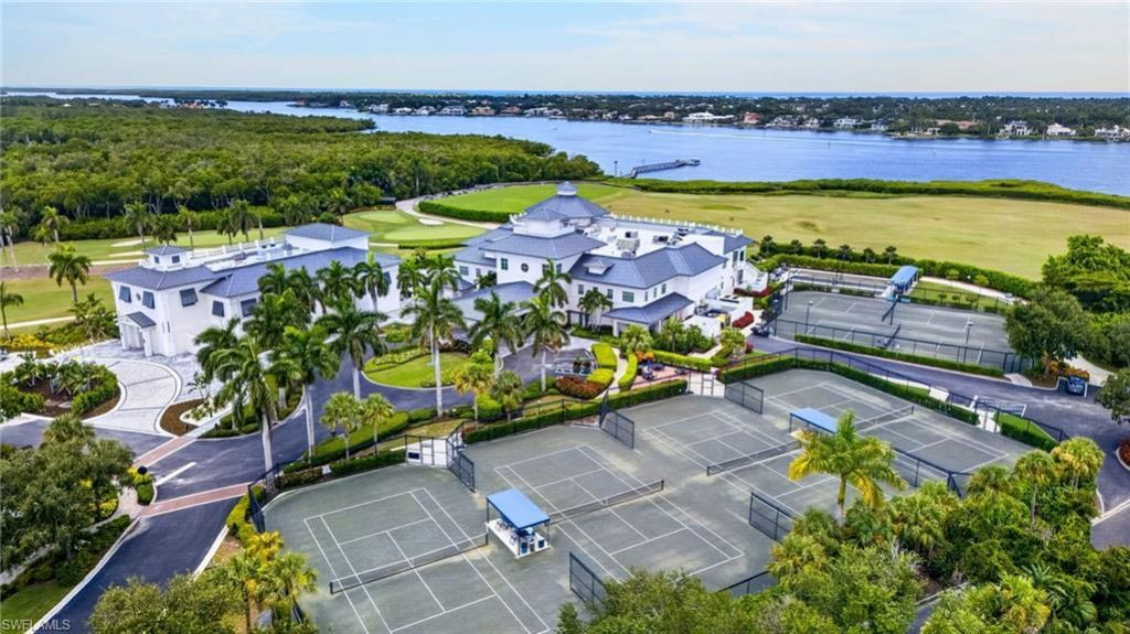 1600 Star Point Ln, Unit 2-201, Naples, FL 34112 Photo