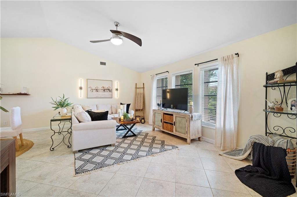 2236 Queens Blvd, Naples, FL 34112 Photo