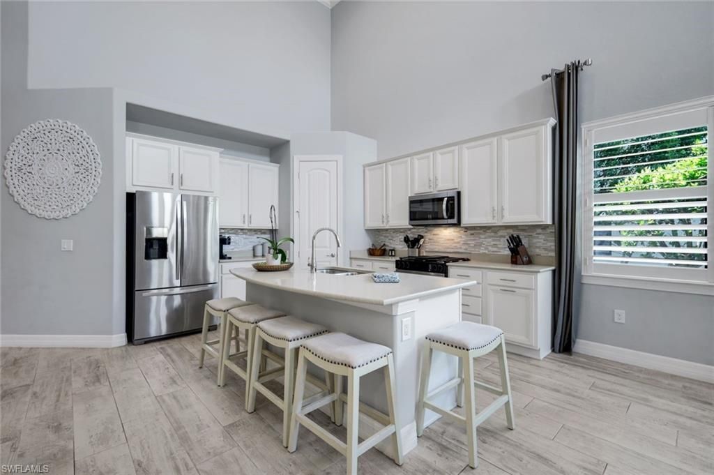 7209 Wilton Dr, Naples, FL 34109 Photo