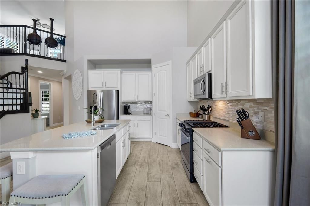 7209 Wilton Dr, Naples, FL 34109 Photo