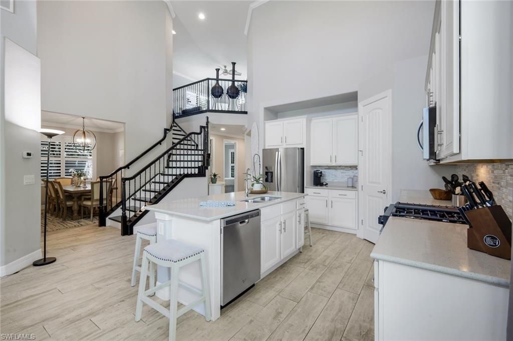 7209 Wilton Dr, Naples, FL 34109 Photo