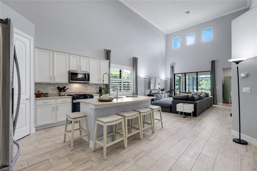7209 Wilton Dr, Naples, FL 34109 Photo