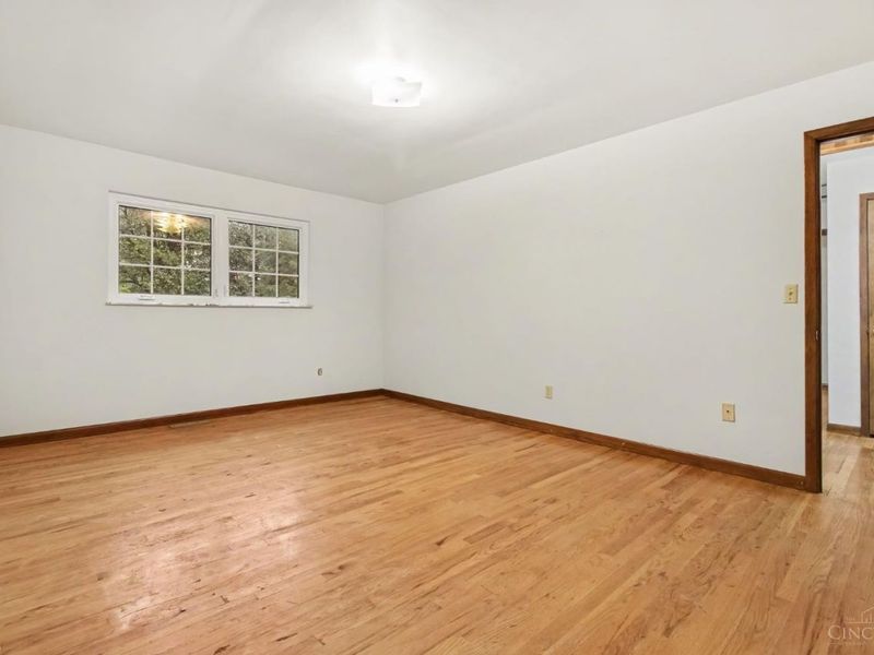 6581 Minnewaukan Drive, Madeira, OH 45243 Photo 10