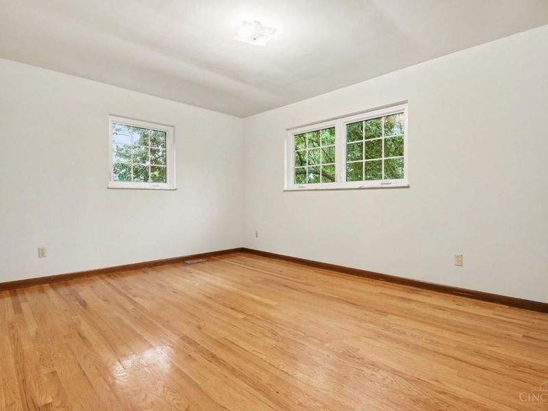 6581 Minnewaukan Drive, Madeira, OH 45243 Photo 12