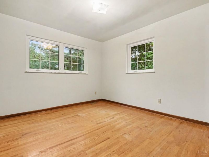 6581 Minnewaukan Drive, Madeira, OH 45243 Photo 13