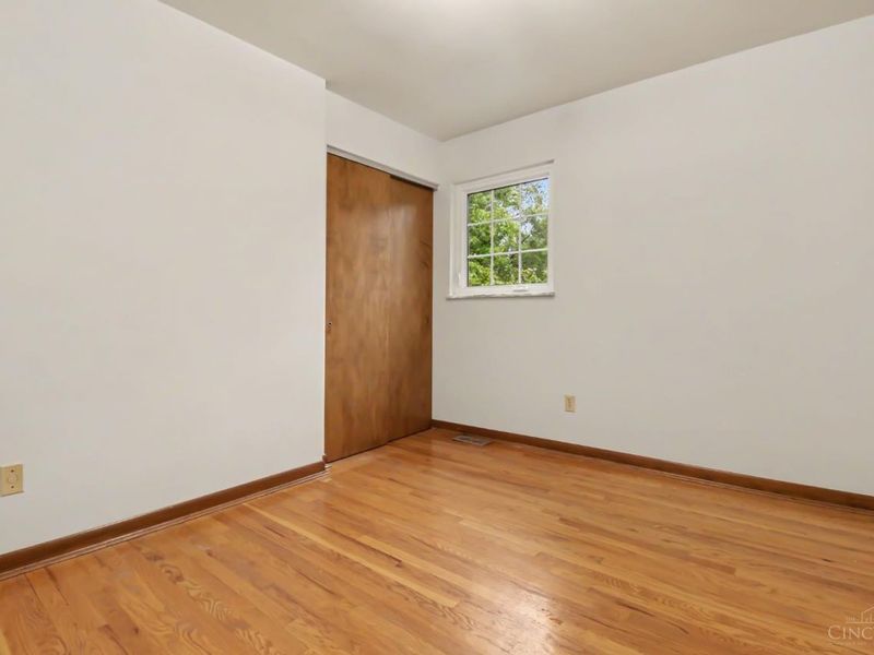 6581 Minnewaukan Drive, Madeira, OH 45243 Photo 14