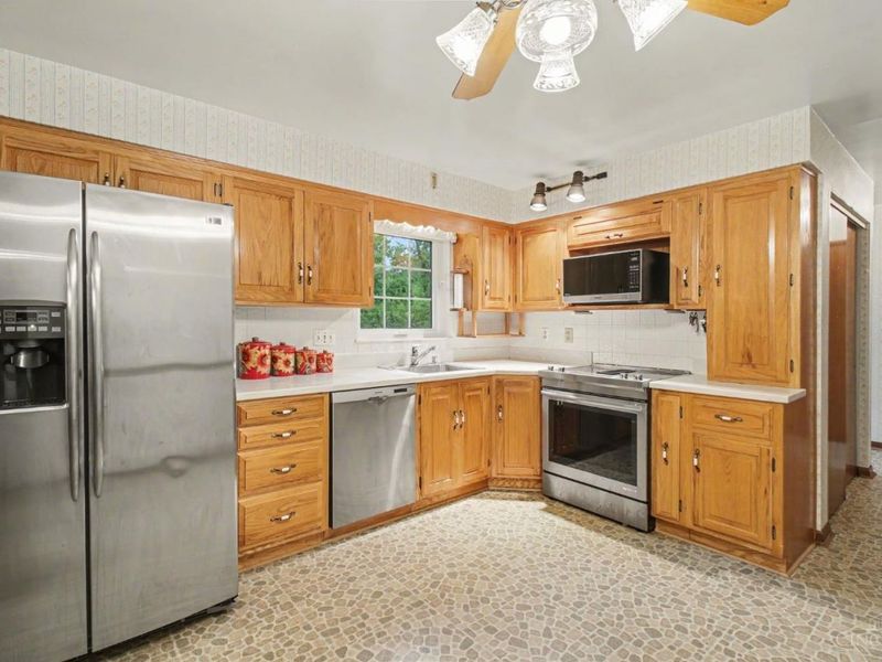 6581 Minnewaukan Drive, Madeira, OH 45243 Photo 7